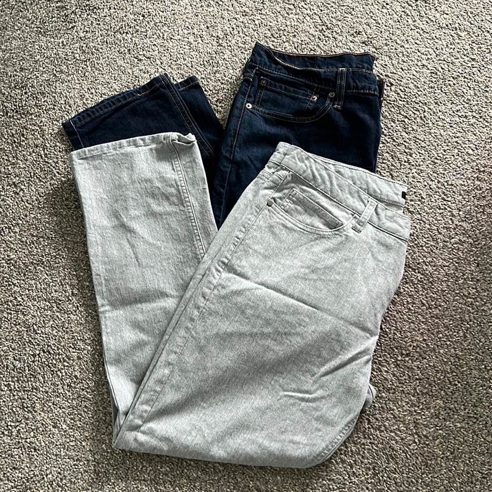 MENS 34 x 30 PANTS/JEANS